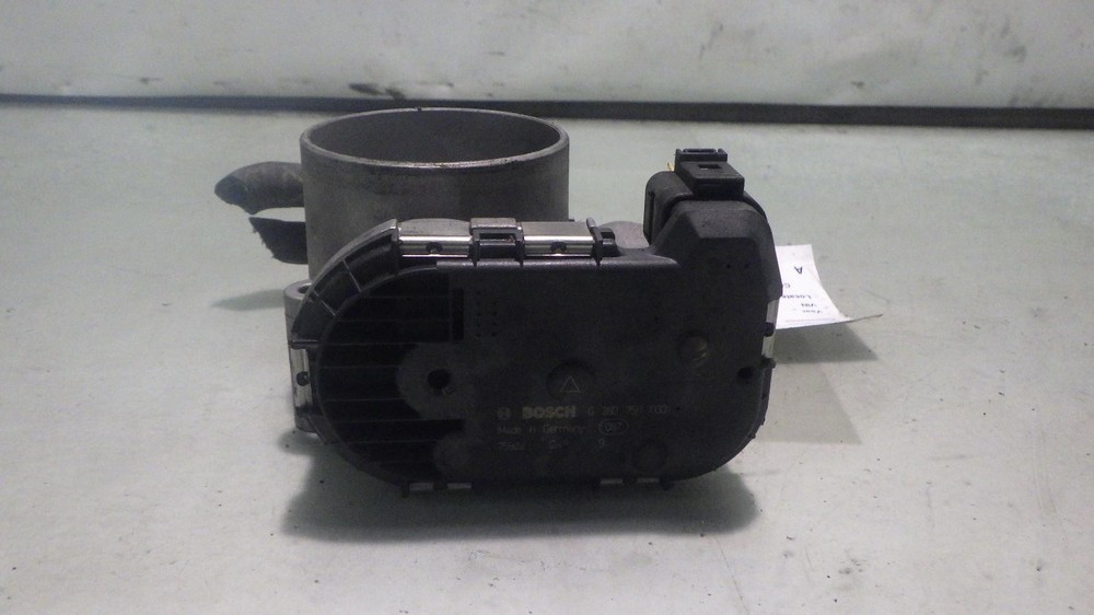 02 AUDI A6 Throttle Body