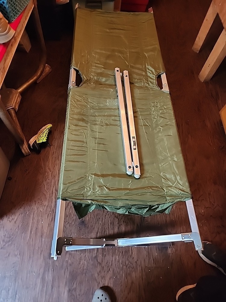 US Military Issue Compact Lightweight Foldable Aluminum Sleeping Cot -