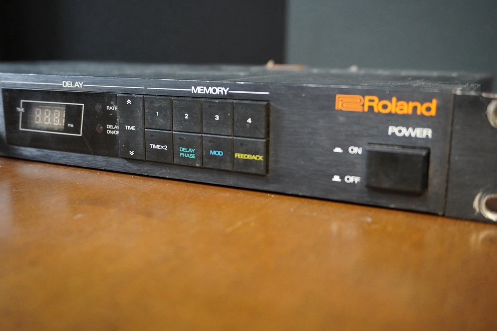 Roland SDE-1000 Digital Delay