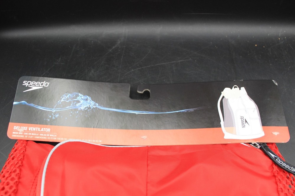 Speedo Deluxe Ventilator Mesh Equipment Bag Quick Drying Black Backpack Strap