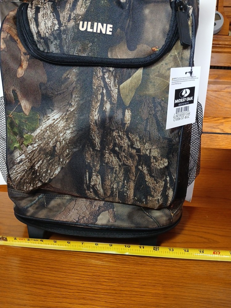 Mossy Oak Insulated Camo Rolling Cooler With Pull Handle Hunt Hike Fish Camp