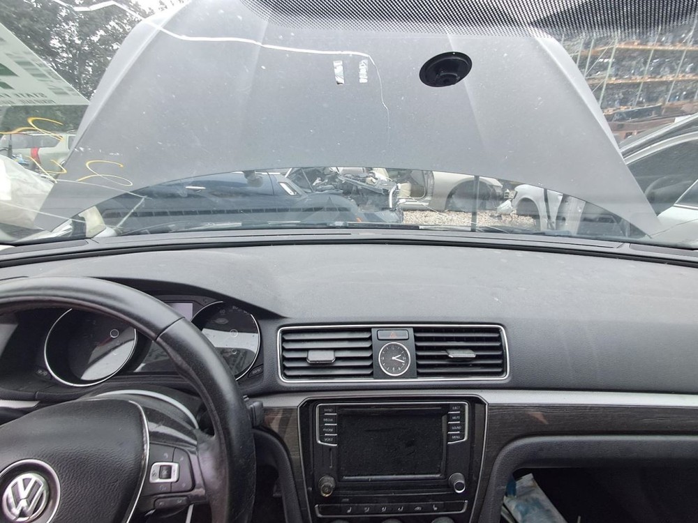 Fuse Box Engine Compartment Fits 12-22 PASSAT 2628046