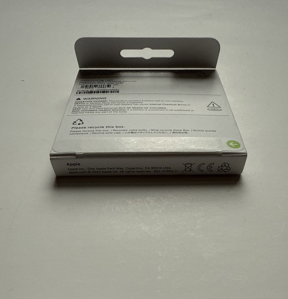 New Apple AirTag Bluetooth Tracker A2187