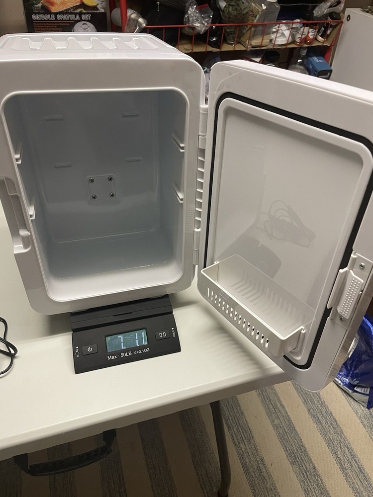 Realfit Mini Fridge - Tested once