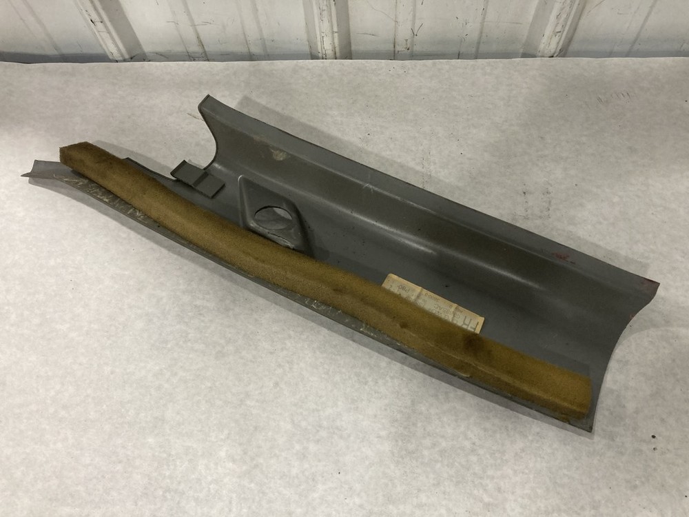 Kenworth T700 PLASTIC Right/Passenger A PILLER Trim/Panel