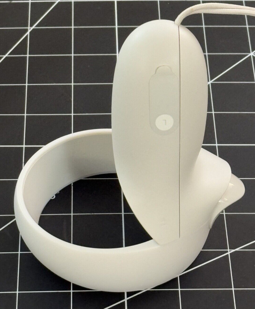 Genuine Meta Oculus Quest 2 Controller LEFT Hand Controller only