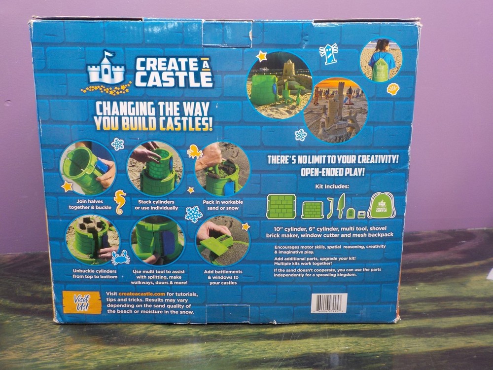 CREATE A SAND OR SNOW CASTLE KIT WITH *BONUS* BACKPACK *NEW*