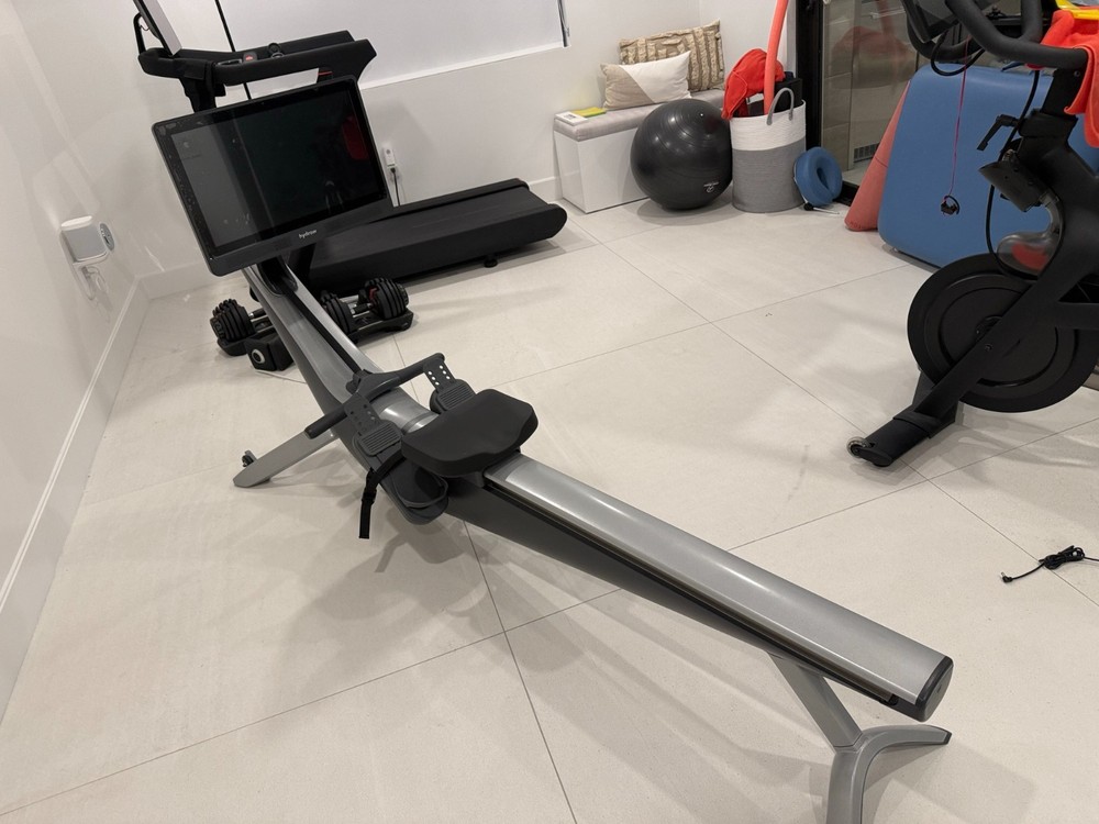 Hydrow Rower - Excellent Condition Barely Used Rowing Machine - Local Pickup FL