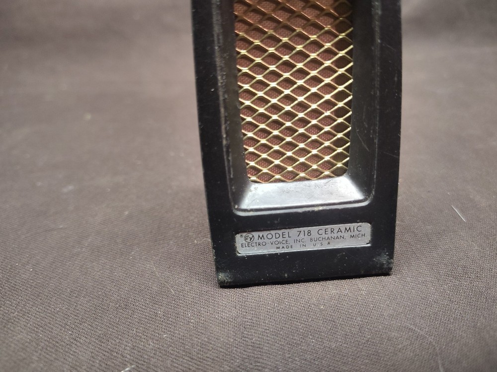 VINTAGE ELECTRO VOICE MODEL 718 CERAMIC MICROPHONE
