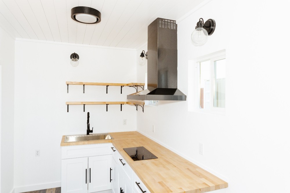 40 ft Shipping Container Home - The Joshua