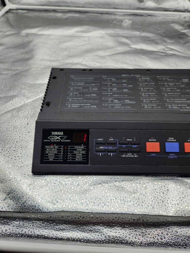 Yamaha QX7 Digital Sequence Recorder MIDI Sequencer
