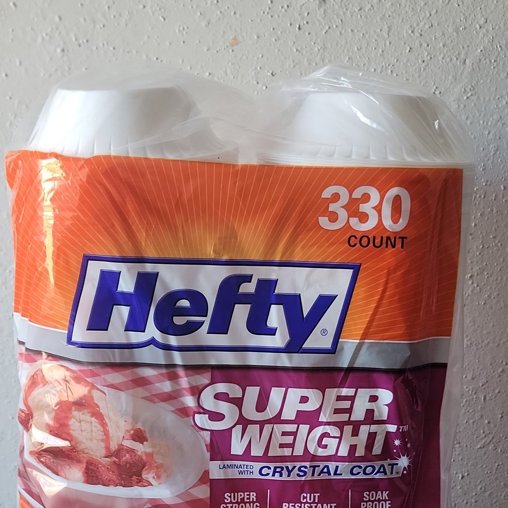 Hefty Super Weight Plates 330 Count White Super Strong Cut Resistant Soak Proof