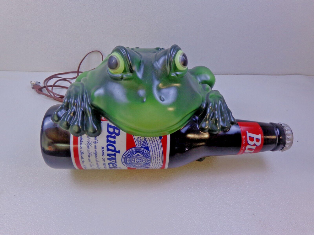 Vintage 1995 Budweiser Bullfrog Motion Sensor talking lighted sign