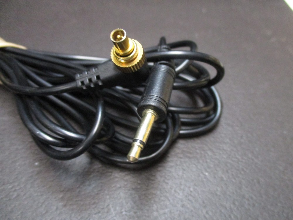 PocketWizard PC Sync Cable 3 cords 16" EACH 1 LOCKING PC