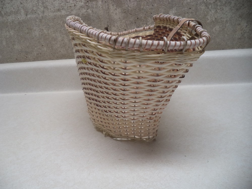 Sears Spyder 500 Front Handlebar Basket Woven Plastic Original