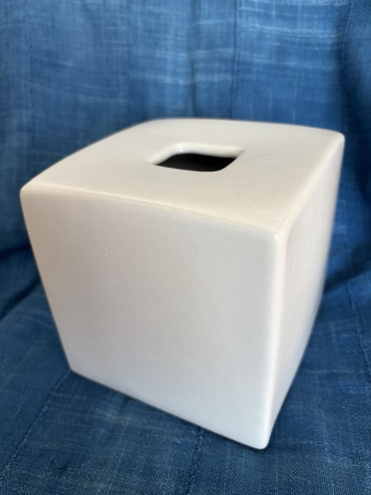 Pottery Barn Mason Stoneware Tissue Box Cover Ivory
