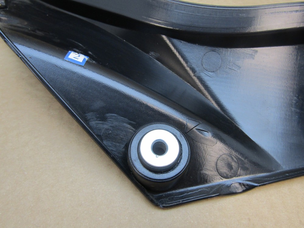 Benelli BN 125 2022 left centre fairing panel (13069)