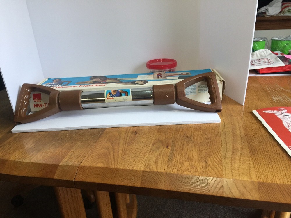 Amf Whitely MW 7 Bruce Jenner Muscle Exerciser