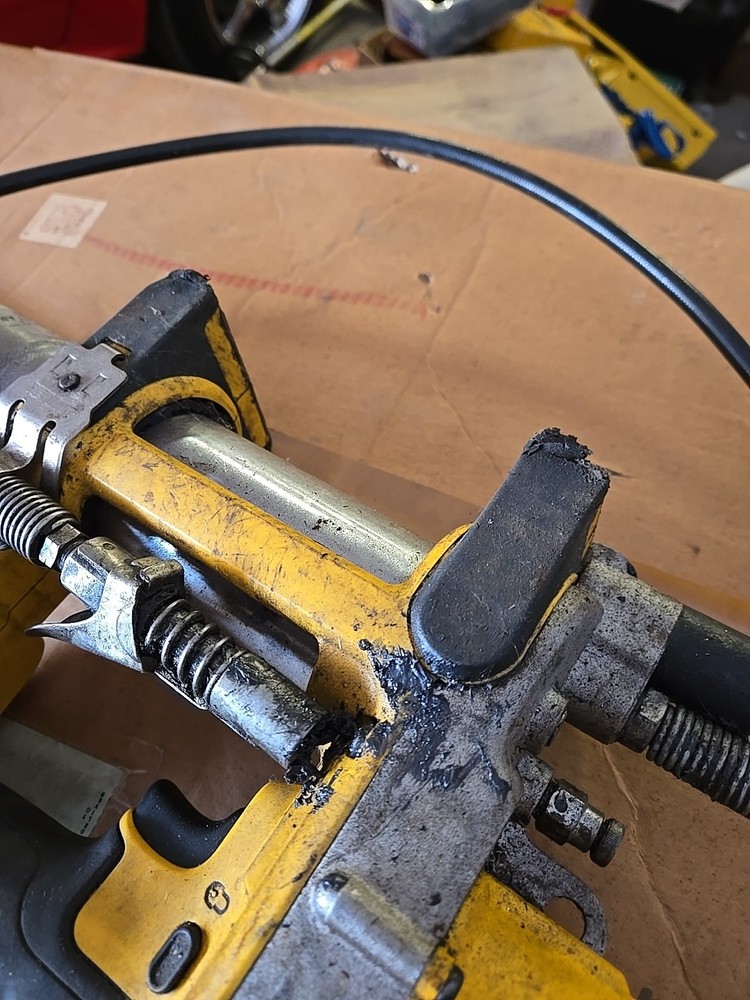 Dewalt DCGG570 18volt tool only