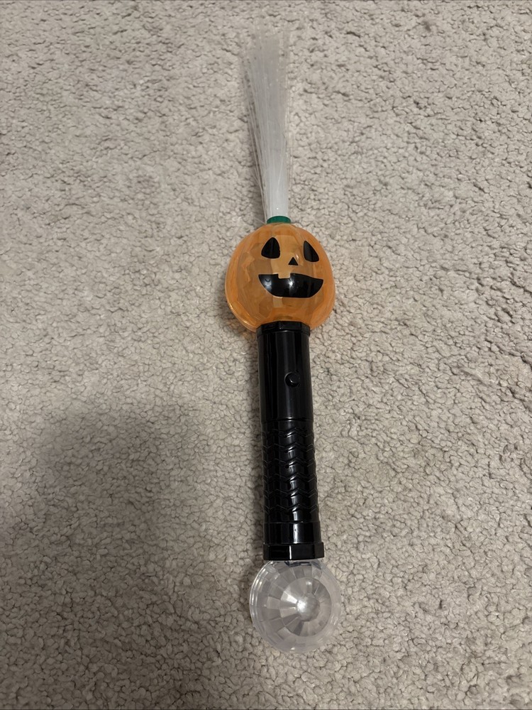 Light Up Pumpkin Wand NEW
