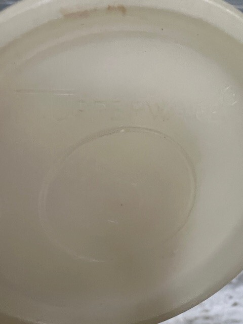 Vintage Tupperware White Jiffi Sift-n-Store