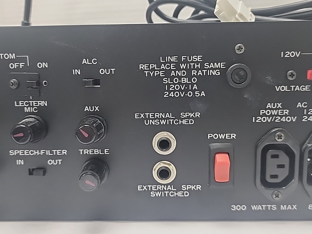 Bogen 300 Watt Max Podium PA System Amplifier w/ Microphone Tested Working