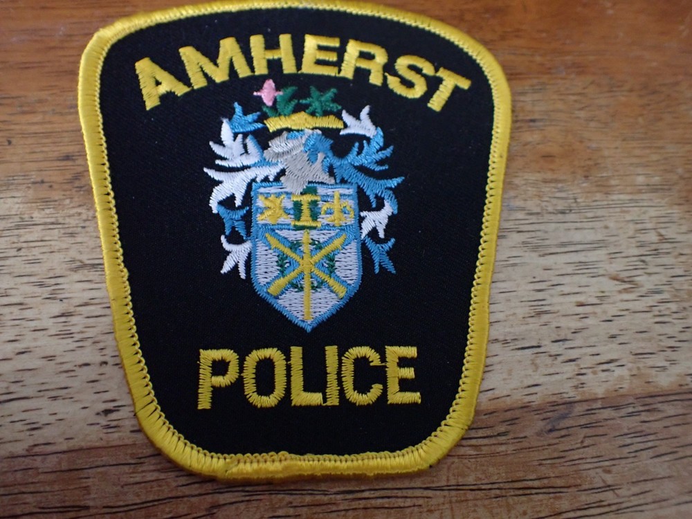 AMHURST CANADA    EARLY VEST   PATCH BX Y#4