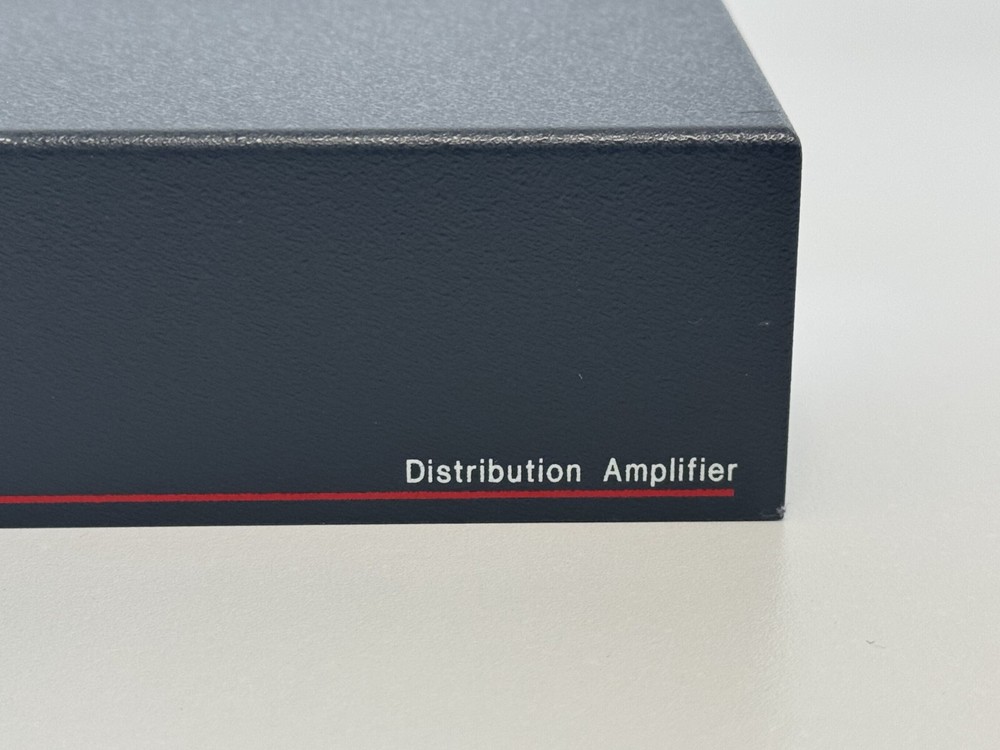 Shelf 36: EXTRON DISTRIBUTION AMPLIFIER MDA 3SV (33-1720-02)