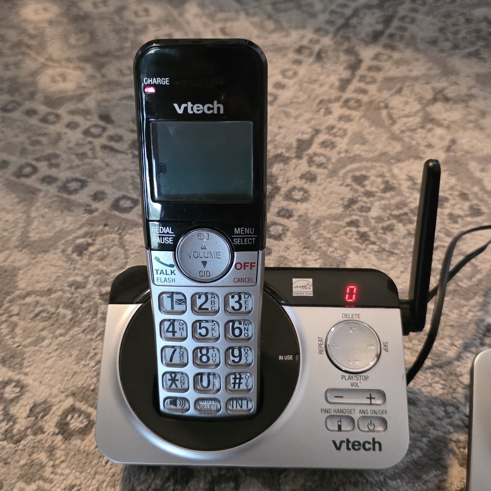 Vtech Cordless Answering System w/ extended range (2 Handset) CS5229-2
