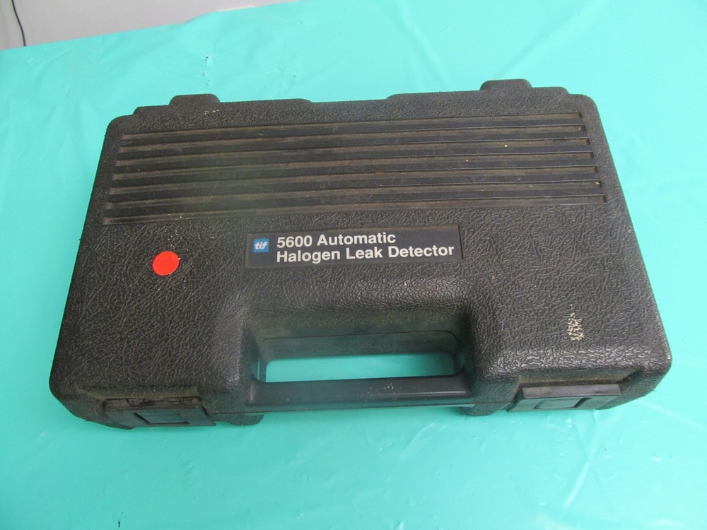 TIF 5600 AUTOMATIC HALOGEN LEAK DETECTOR USED