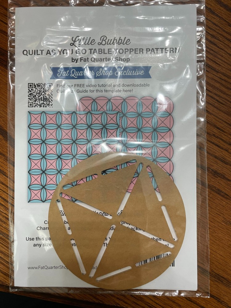 Quilting Notions: Silky Blend Square Pack Batting, Table Topper Pattern