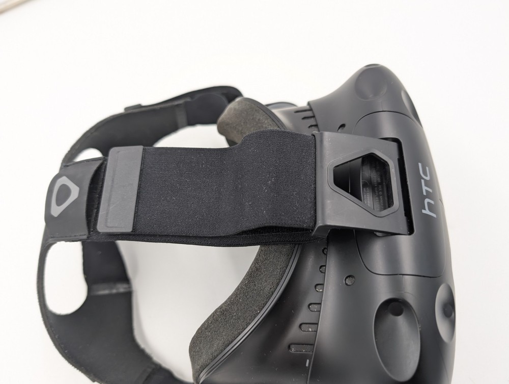 HTC Vive Virtual Reality Replacement Headset Only (260088)