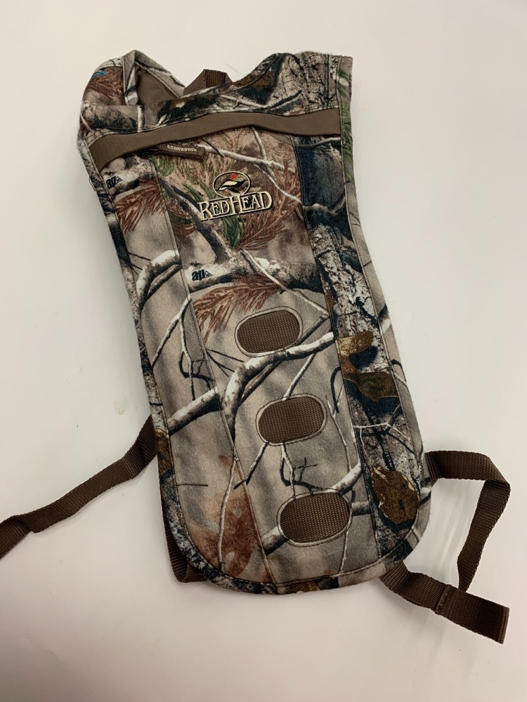 RedHead CamelBak H2O Hydration Backpack – Realtree Camo – Never Used