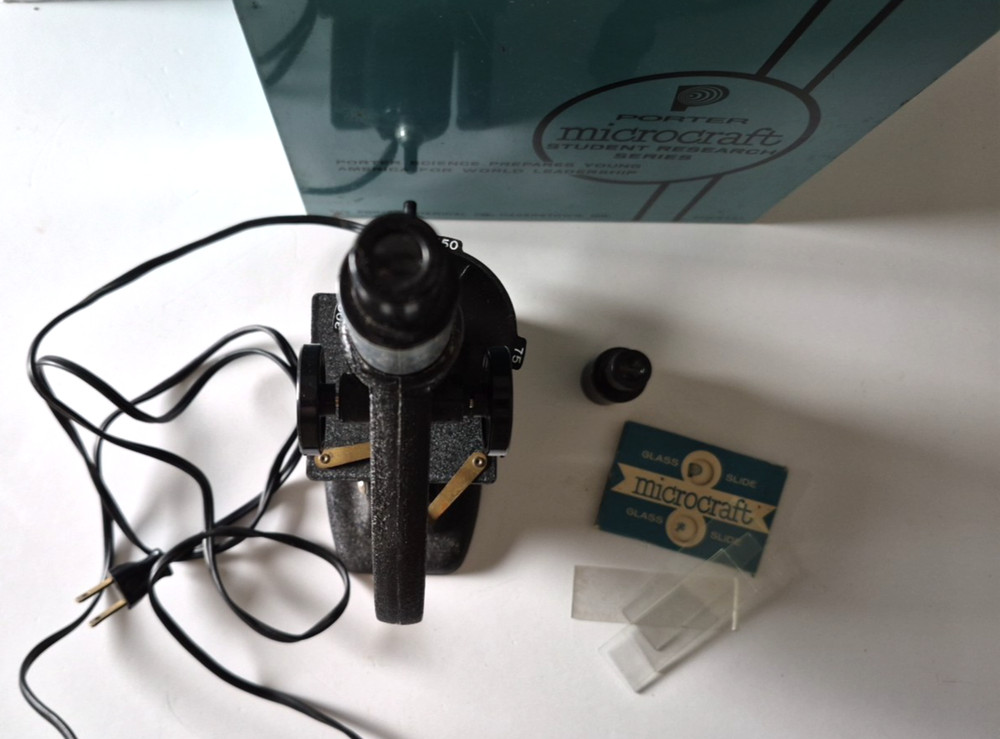 Vintage Porter Science Microcraft Student Research Series Microscope w/ Case