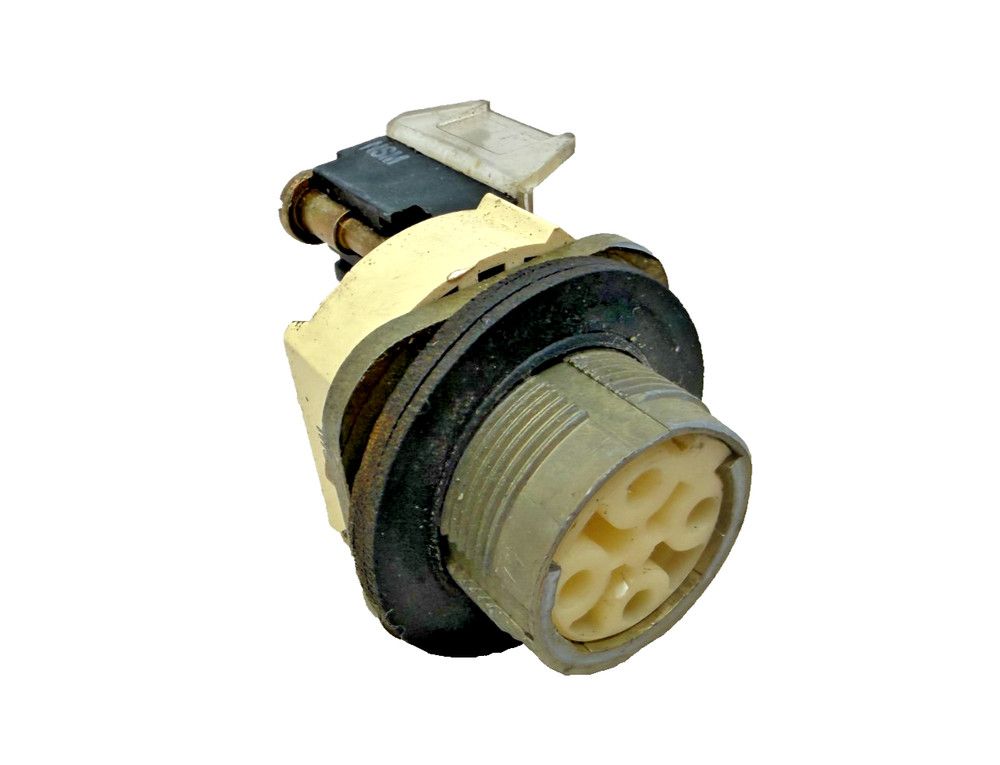 Allen-Bradley 800T-H8A Selector Switch *No Operator*