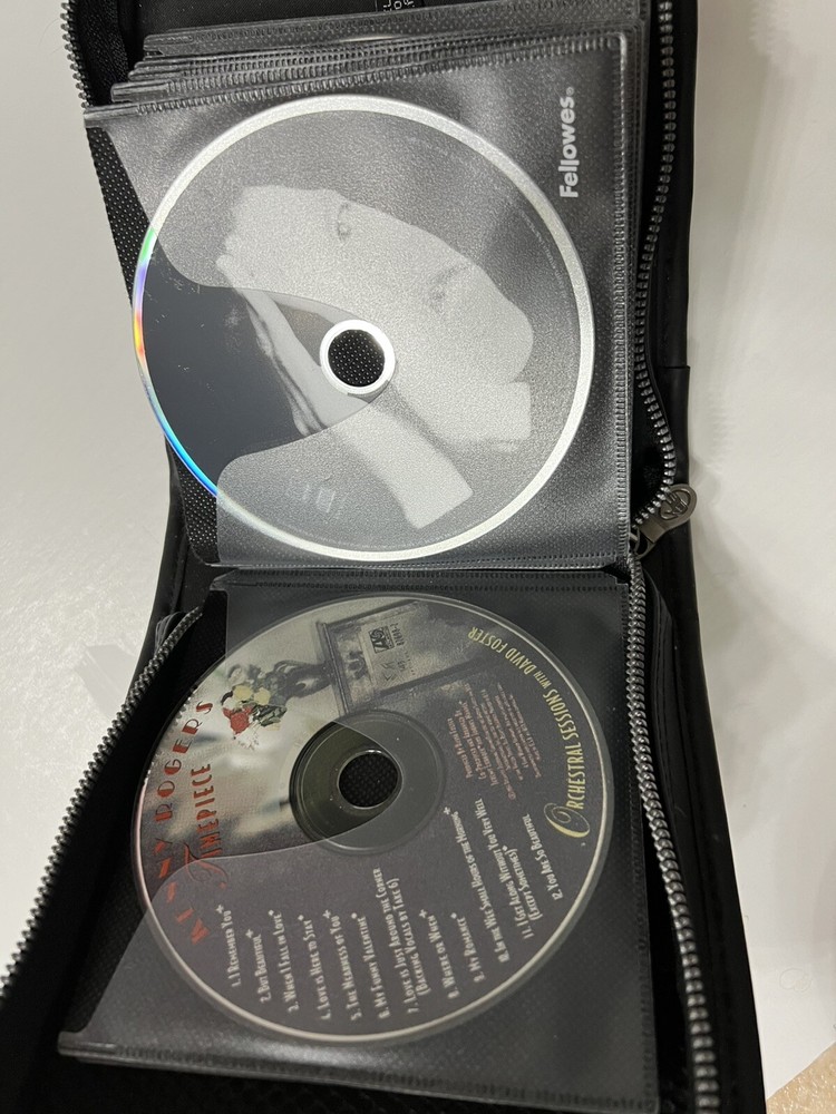 Retro Philips AX2411/17 CD Player 45 Second ESP+ Case+ 30 Discs Read For Details