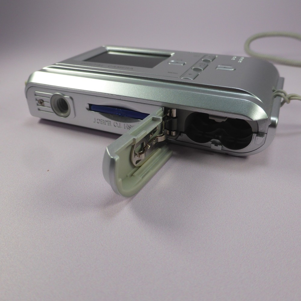 Premier DS-3090S 3.0MP Compact Digital Camera Silver Tested