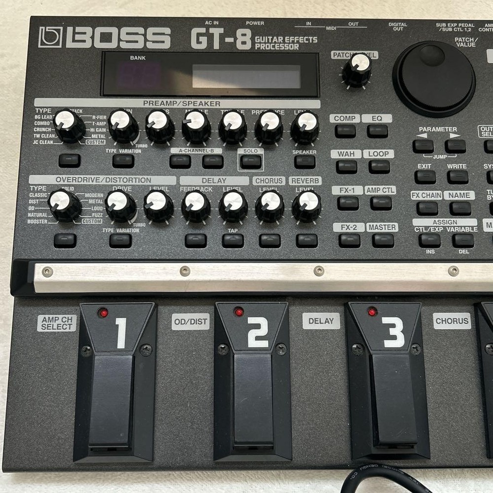 BOSS GT-8 Guitar Effects Processor Multi-Effects Pedal COSM w/ AC Adapter Tested