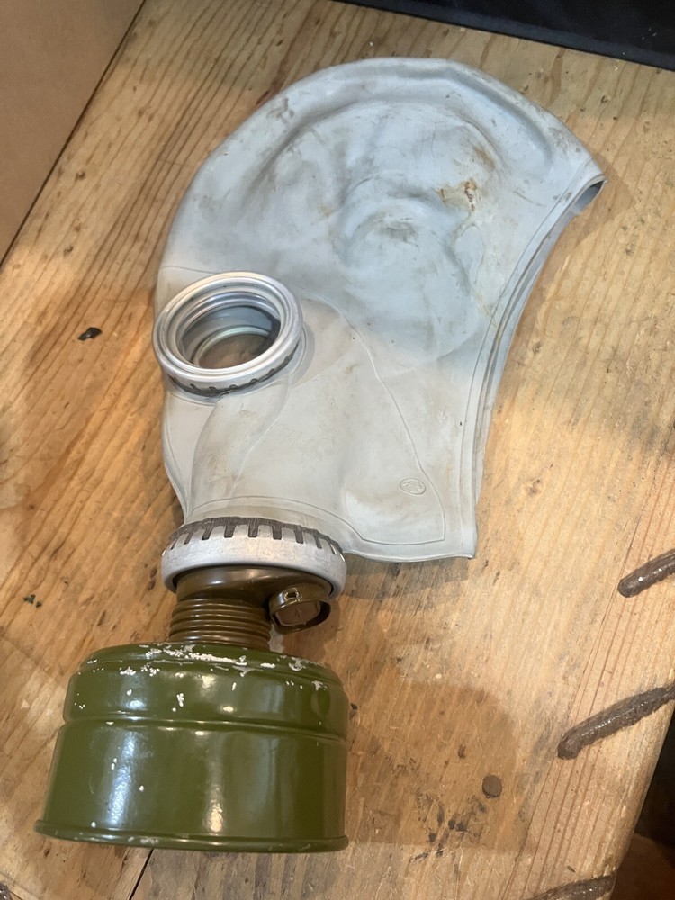 russian gas mask