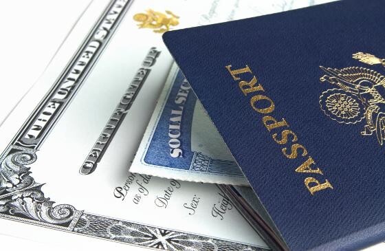 US Citizenship Test Study Guide (Civics Interview, Language) in English on a USB