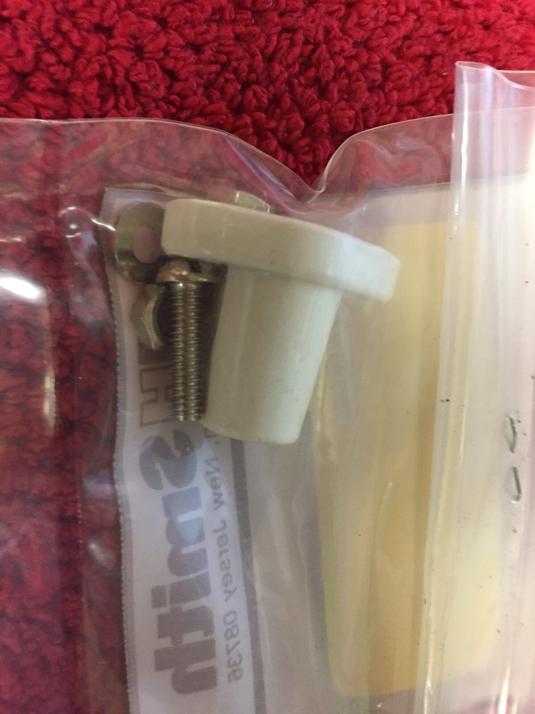 9522 H H SMITH Insulator, high voltage