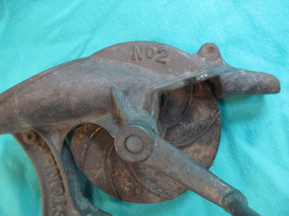 ANTIQUE No. 2 ENTERPRISE CHERRY STONER PITTER