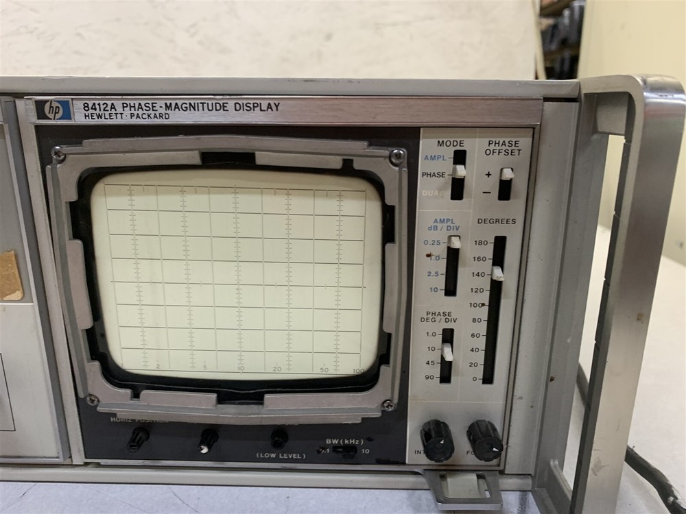 HP HEWLETT PACKARD 8410B NETWORK ANALYZER W/ 8412A PHASE MAGNITUDE DISPLAY