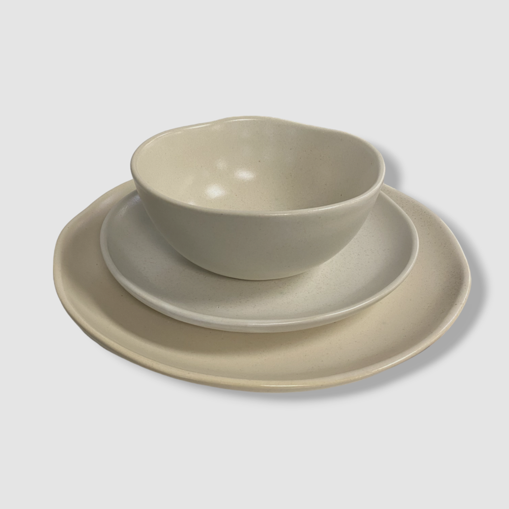 $186 Oake Ivory 11-Piece Stoneware Dinnerware Set