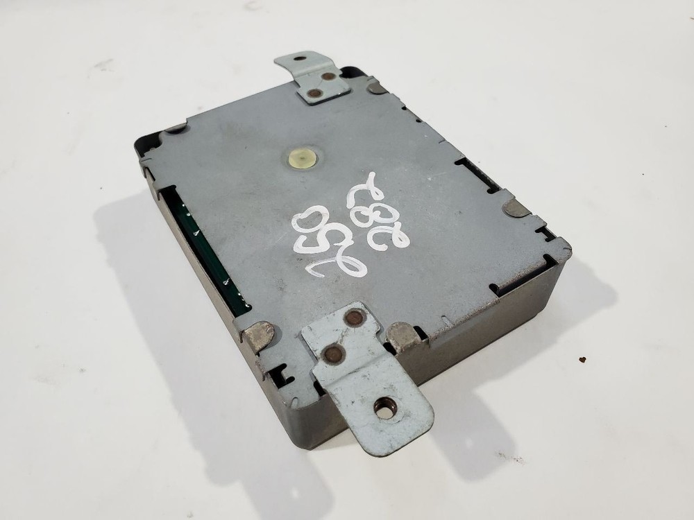 1987 Chrysler Conquest OEM Speed Control Module mb510816