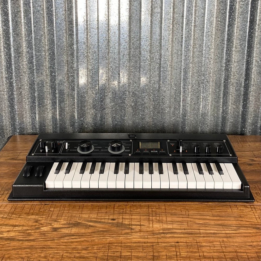 Korg MicroKORG XL + PLUS Synthesizer Vocoder Expanded PCM Demo