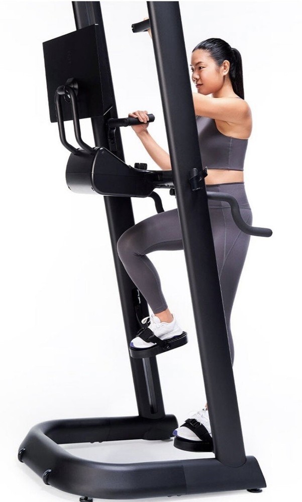 CLMBR Vertical Climber