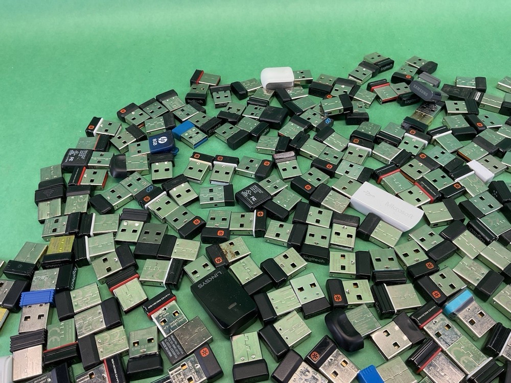 Lot Over 275 Usb Receiver Dongles. Mostly Logitech - Many Unifying Nano UNTESTED