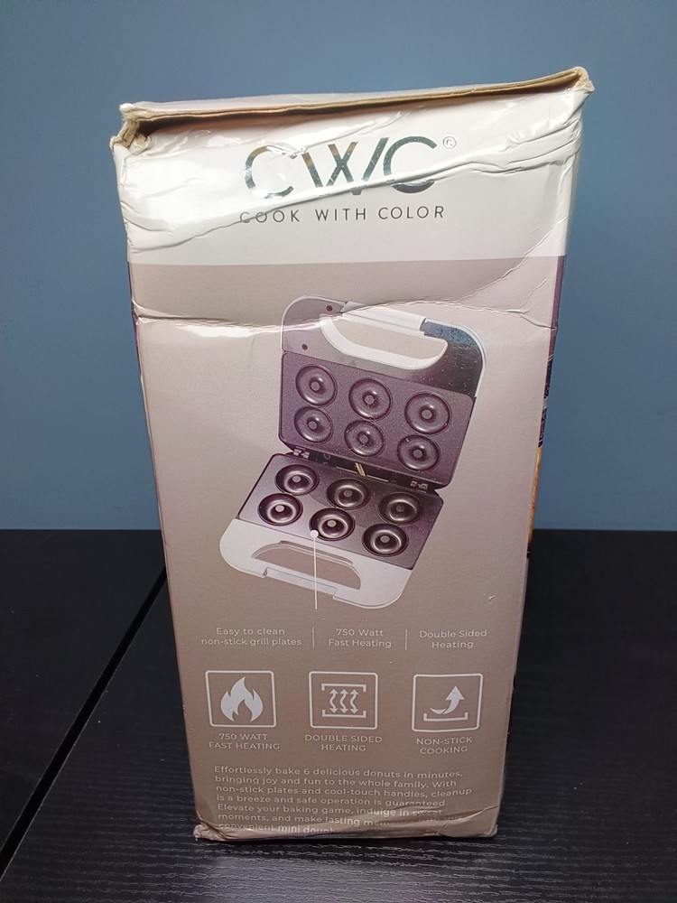 Cook With Color Donut Maker- White-New!