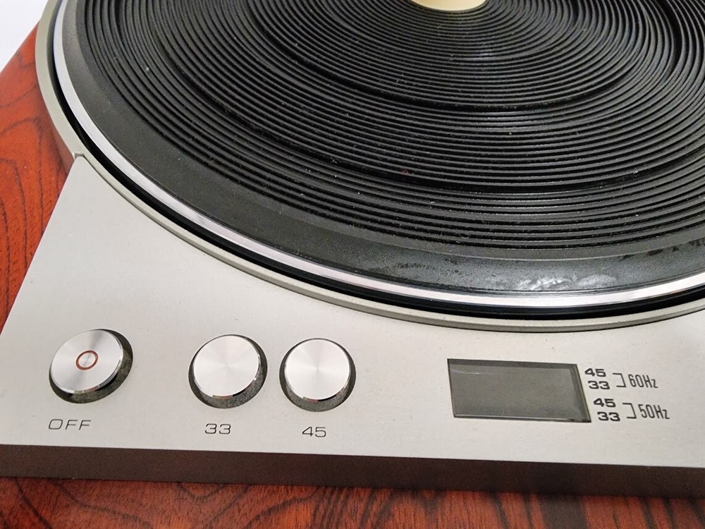 Victor JL-B44 Turntable Direct Drive record player